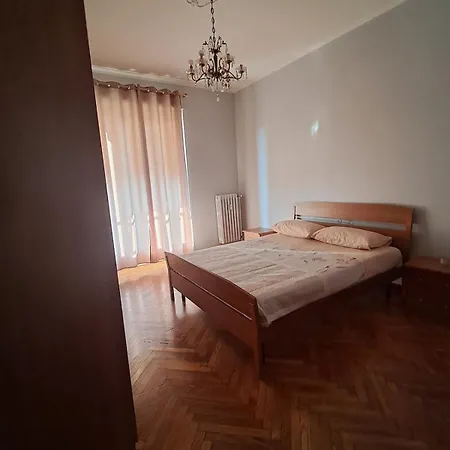 アパート Trilocale Tra Natura, Metro E Life! *